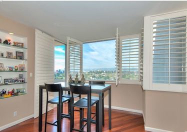 10433 wilshire #1108 living room view