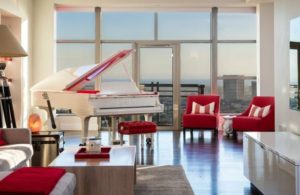 The Wilshire Corridor Sales 2016 over 3000 sq feet sold for over $,4000,000.